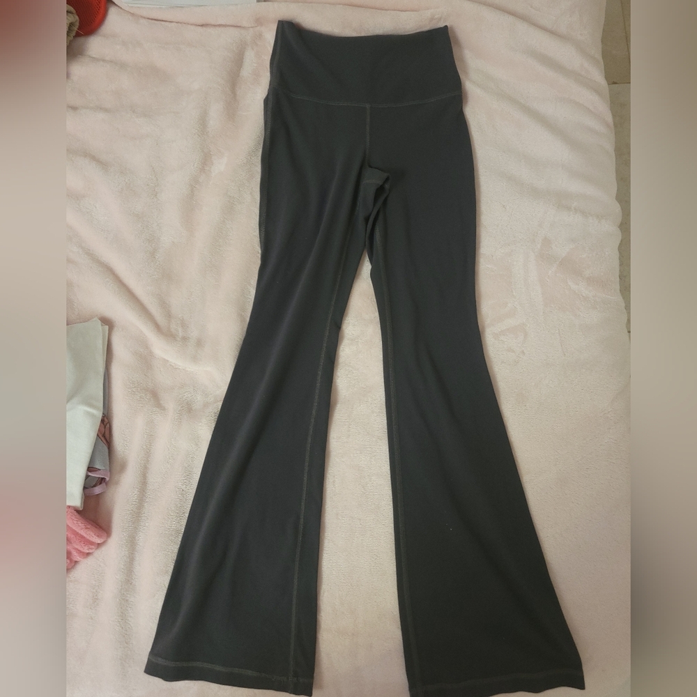 Grey flare leggings